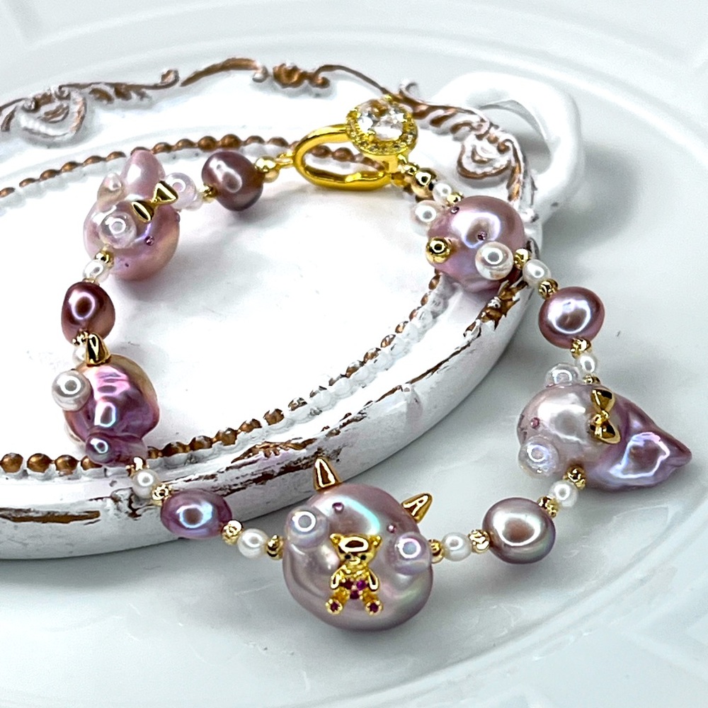 🔥Handmade Freshwater Metallic Mini Flameball Pearl All Around Character Bracelet